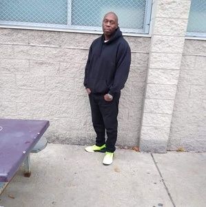 Meet your Posher, Wayne